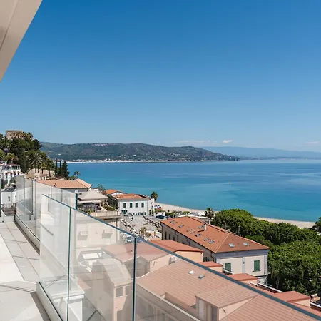 Palazzo Ambra 4*